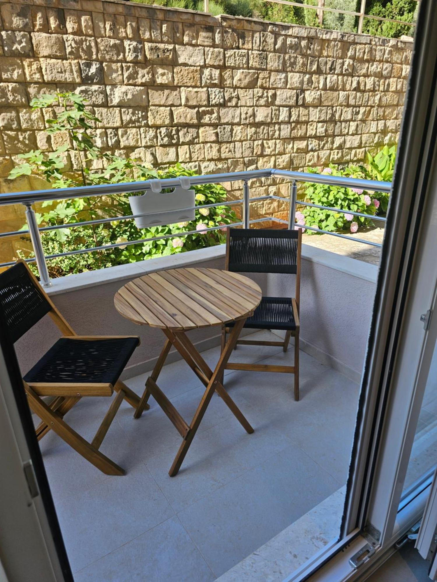 Anja & Ogo Apartments Sea View & Pool Petrovac Ngoại thất bức ảnh